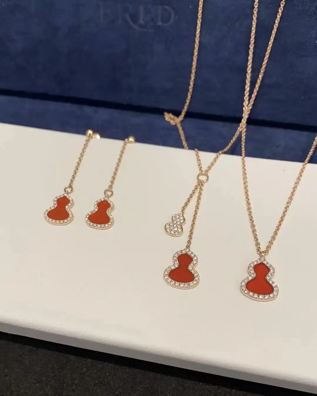 四叶草玫瑰金手串定制图片展示