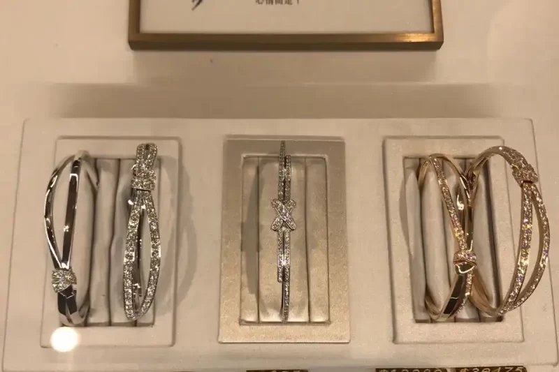 玩家必看！5种“越盘越值钱”的潜力手串，你有吗（附选购指南）