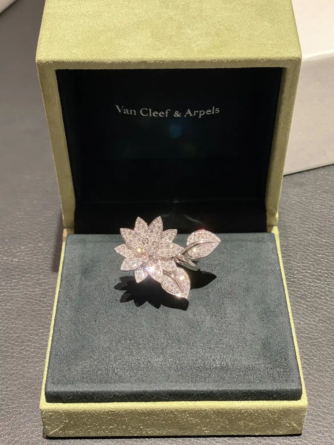 四叶草玫瑰金手串定制图片展示