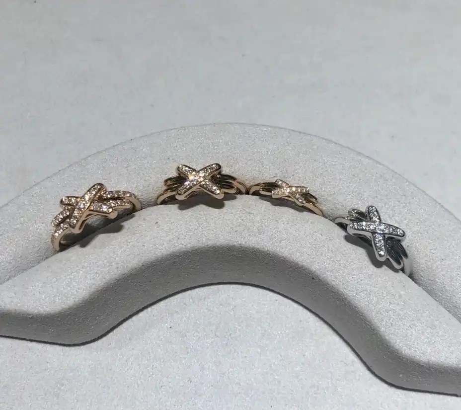 四叶草玫瑰金手串定制图片展示