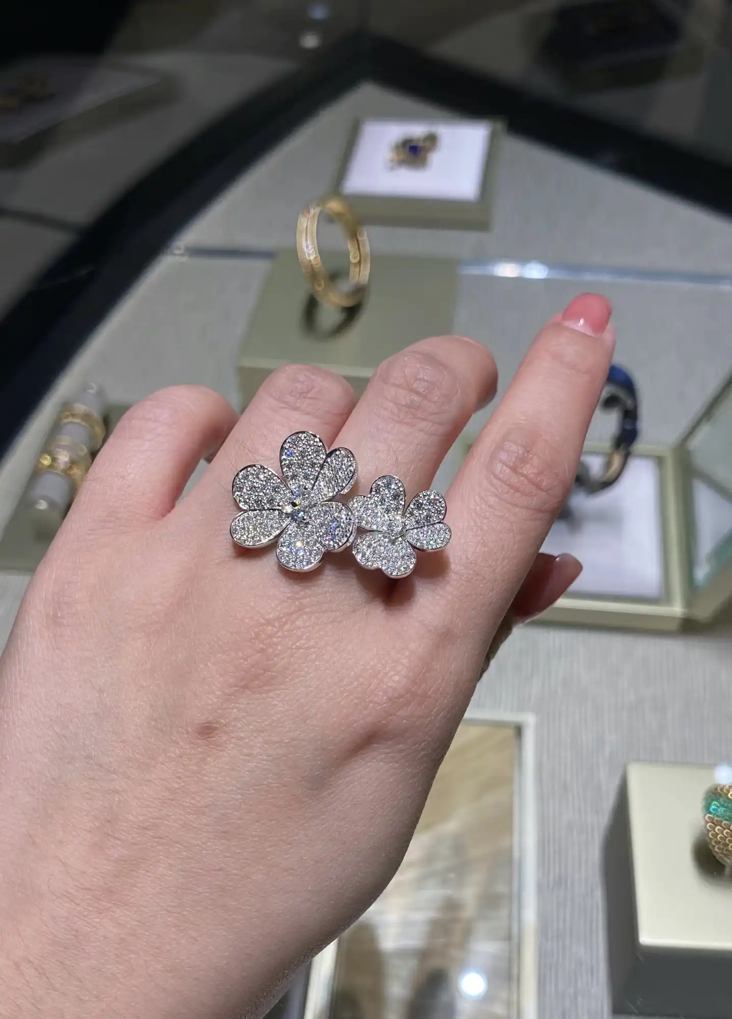 四叶草玫瑰金手链定制图片展示