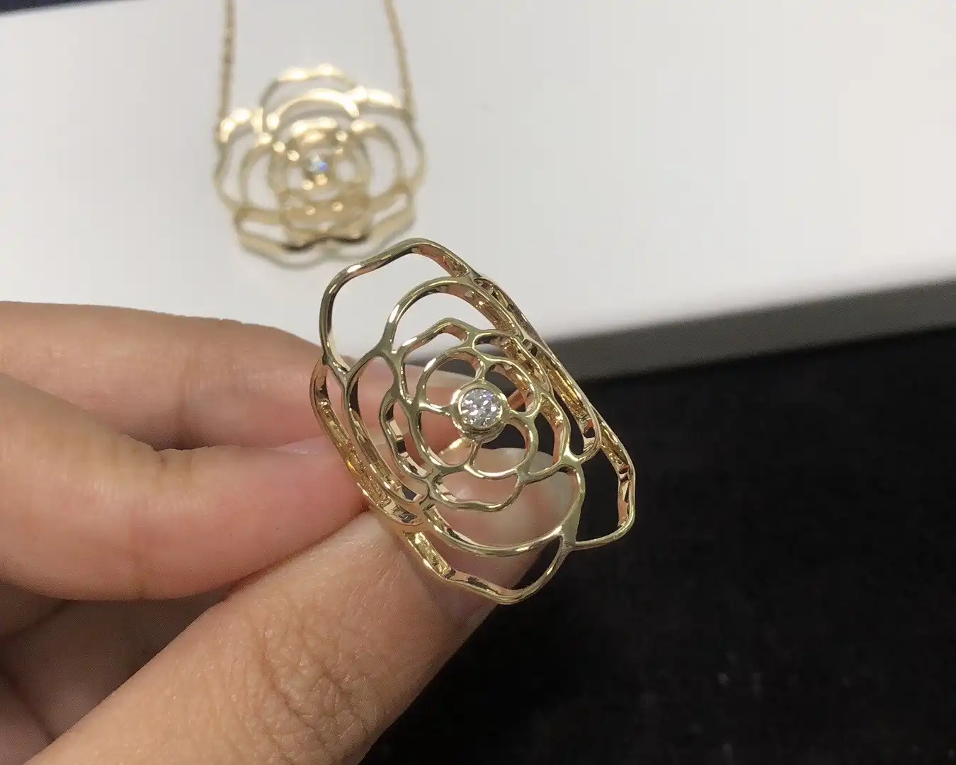 四叶草玫瑰金手链定制图片展示