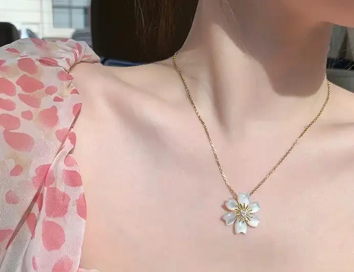 警惕！选错手串可能让你霉运连连，专家教你如何正确佩戴