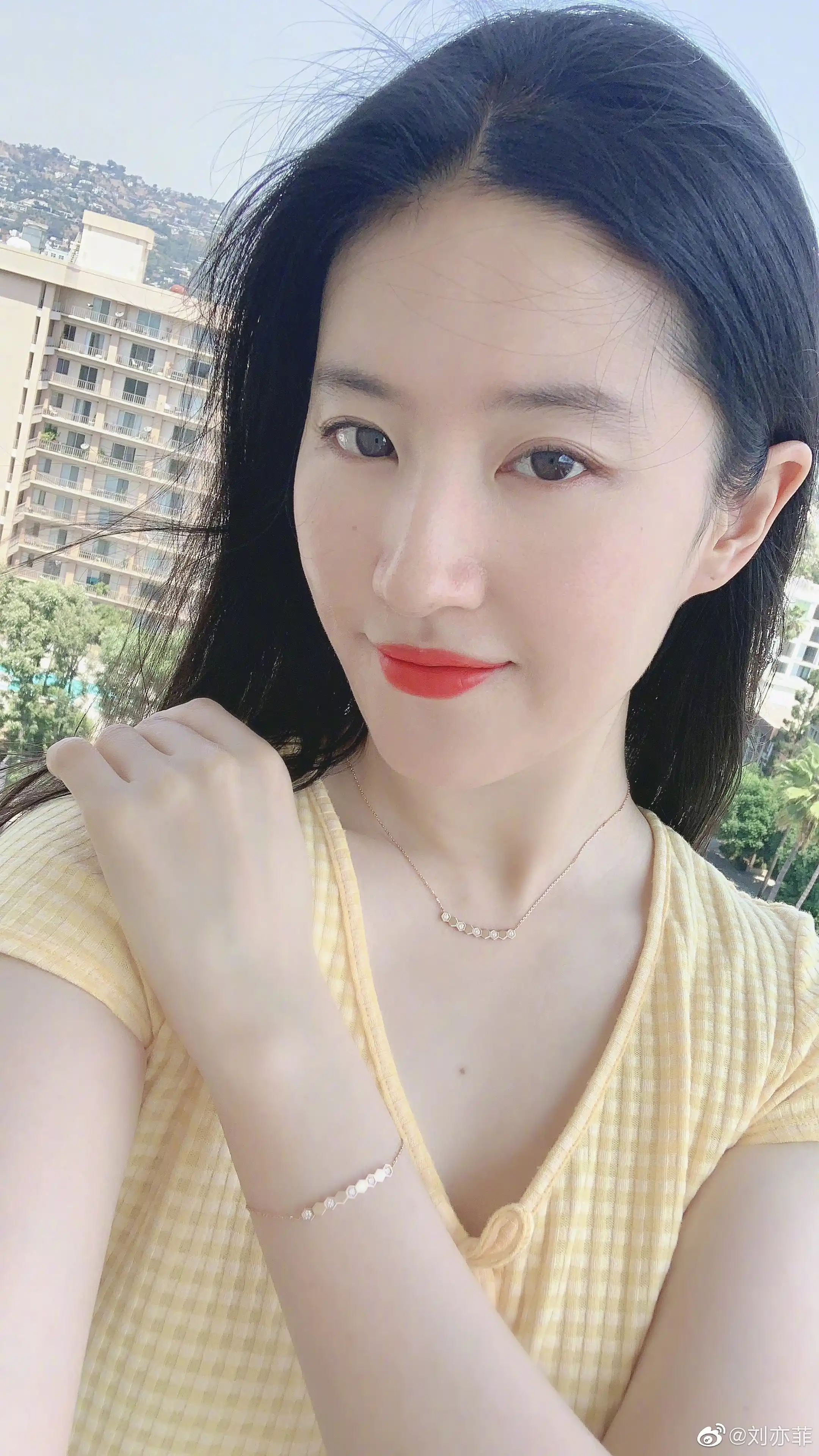 四叶草玫瑰金手串定制图片展示