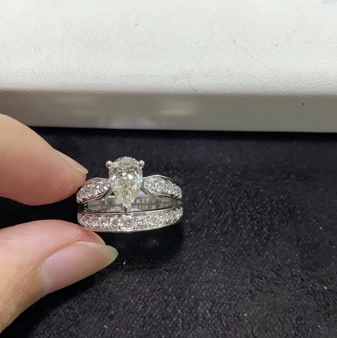 四叶草玫瑰金手链定制图片展示