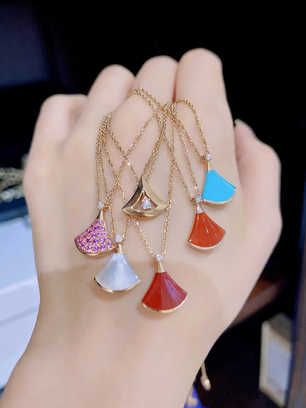 四叶草玫瑰金项链定制图片展示