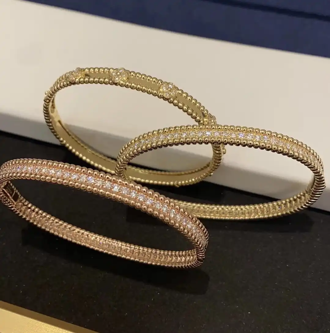四叶草玫瑰金手链定制图片展示