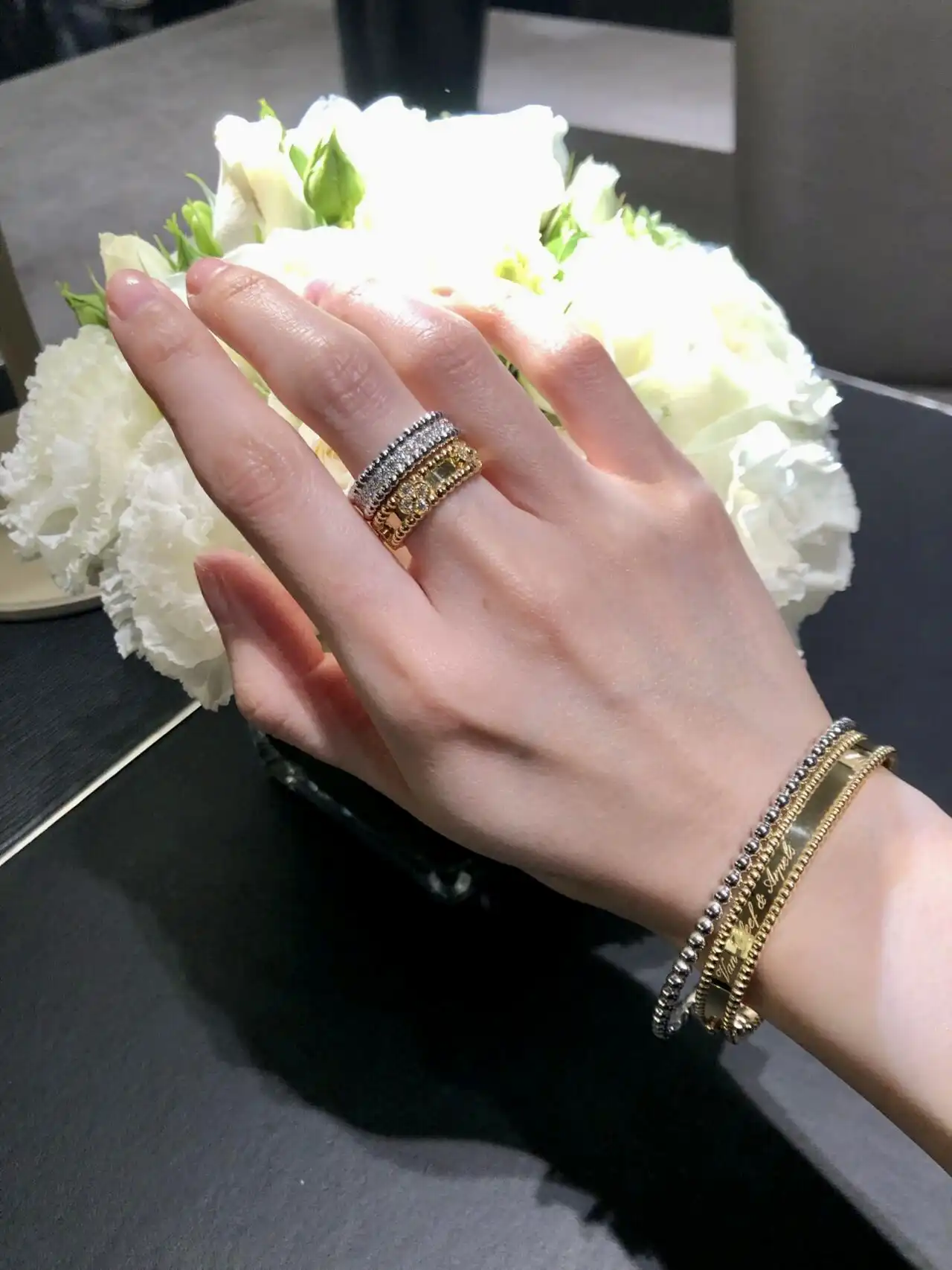 四叶草玫瑰金项链定制图片展示