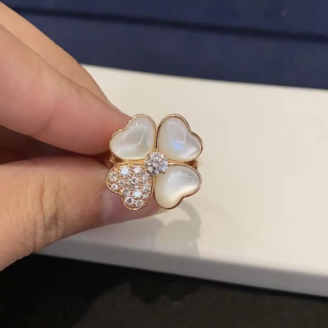 四叶草玫瑰金手链定制图片展示