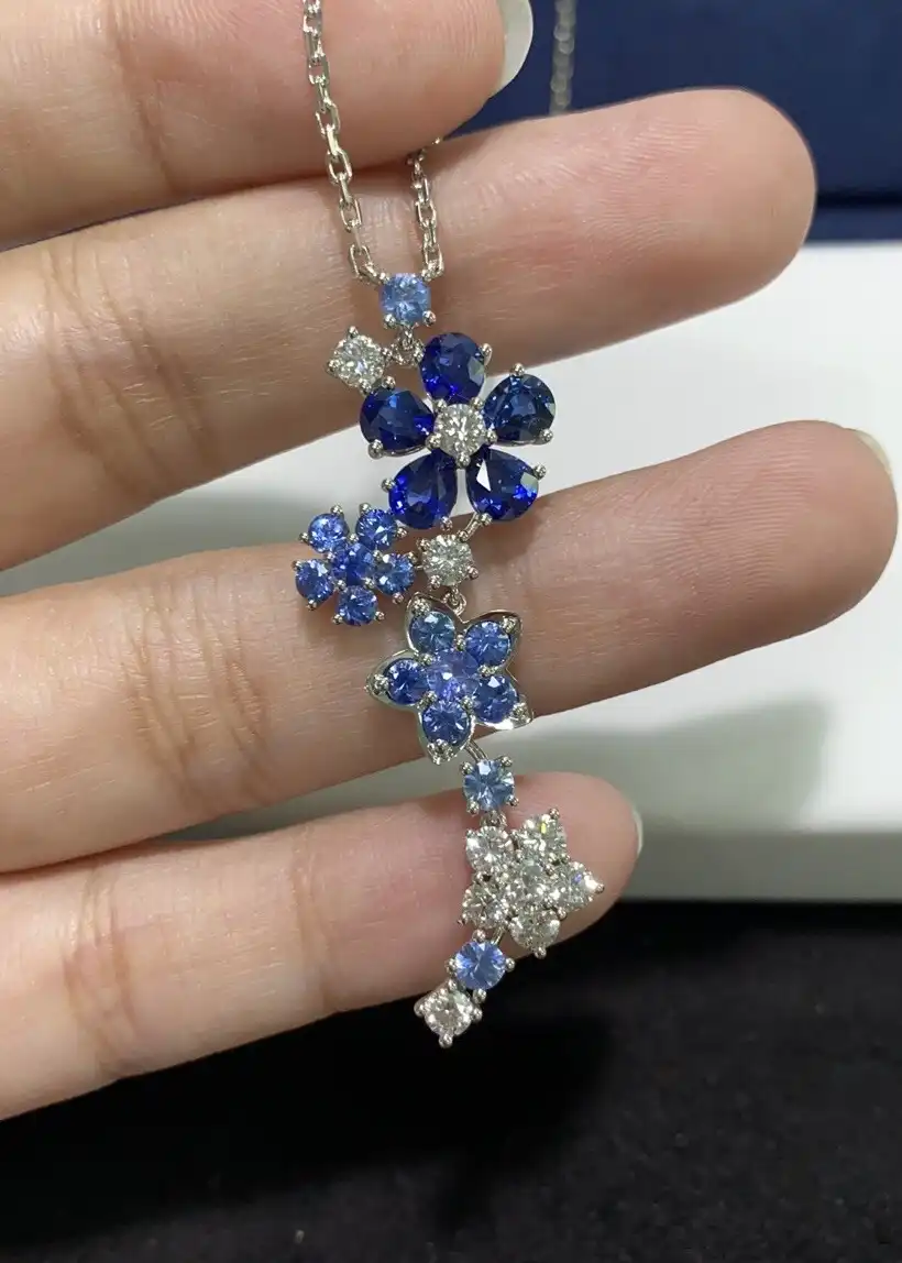 四叶草玫瑰金手串定制图片展示