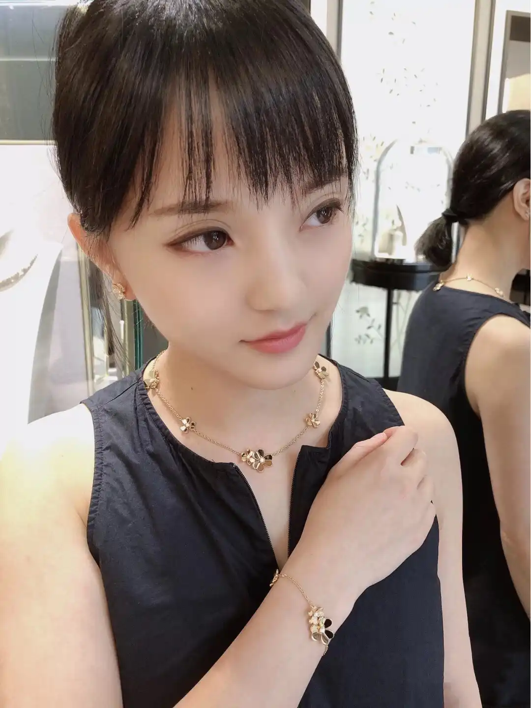 四叶草玫瑰金手链定制图片展示